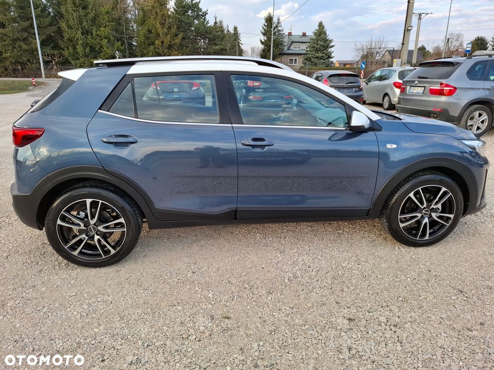 Kia Stonic - 4