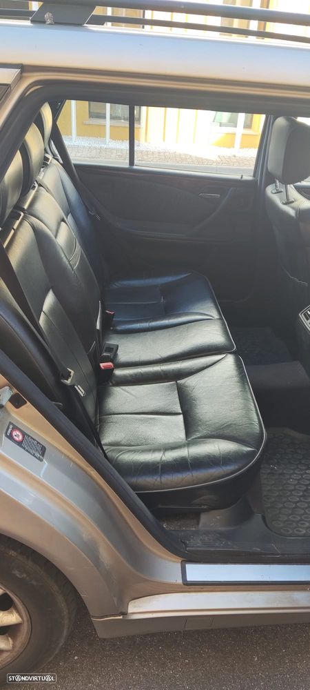 Mercedes-Benz Classe E 270 — fotografia 12