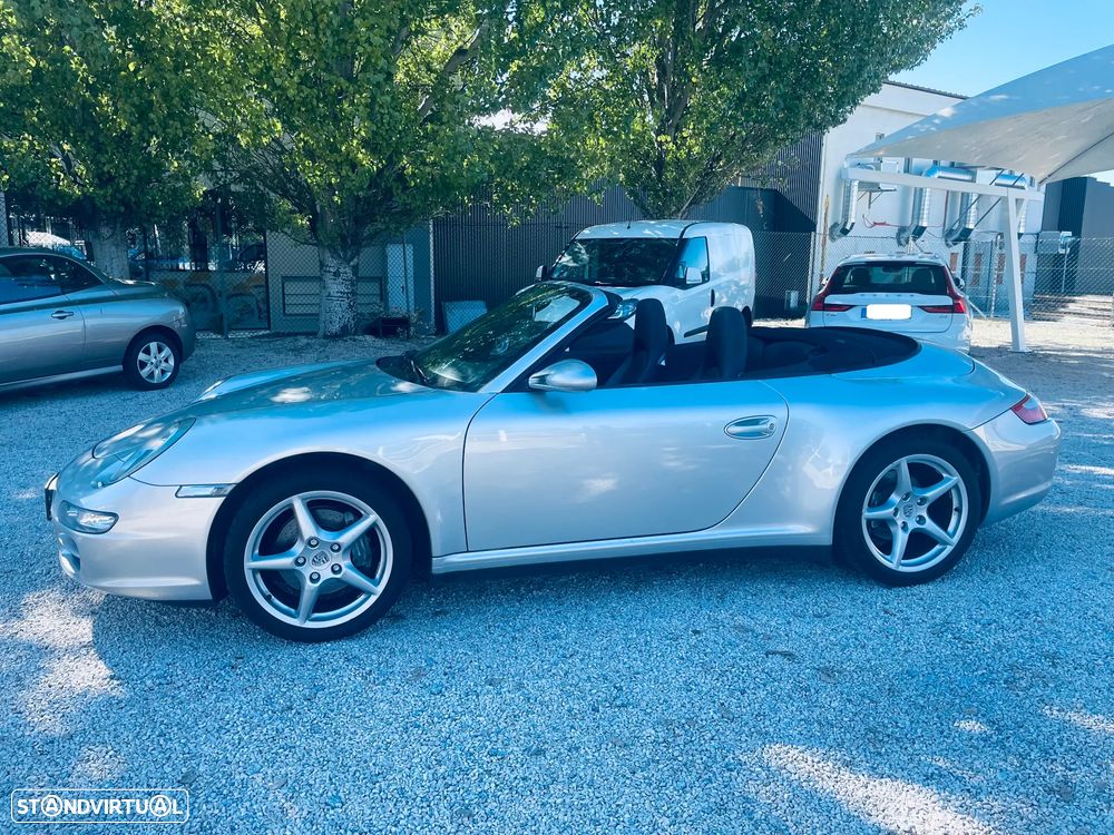 Porsche 911 2006 photo 2