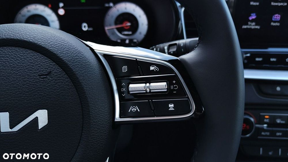 Kia XCeed - 19