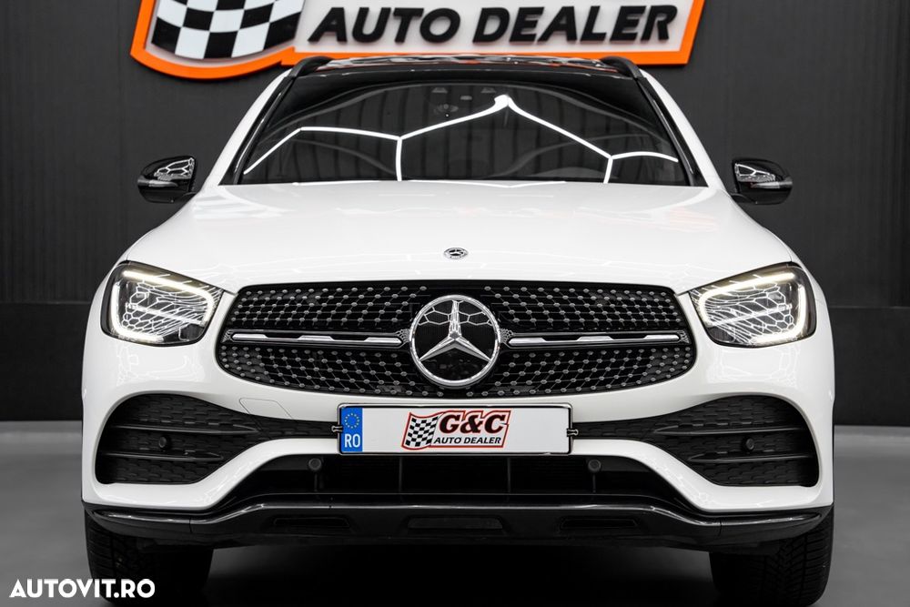 Mercedes-Benz GLC 300 4MATIC MHEV - 25