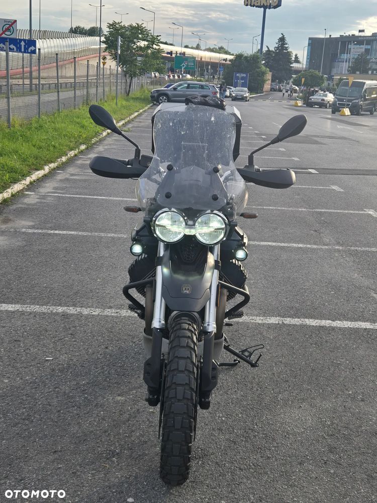 Moto Guzzi V85 - 5