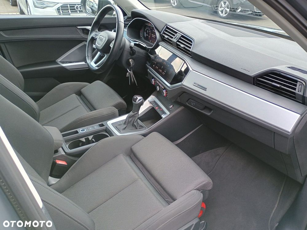Audi Q3 - 19