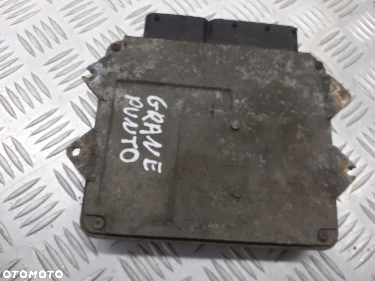 KOMPUTER STEROWNIK SILNIKA FIAT PUNTO II 1.3 JTD 51796242 - 2