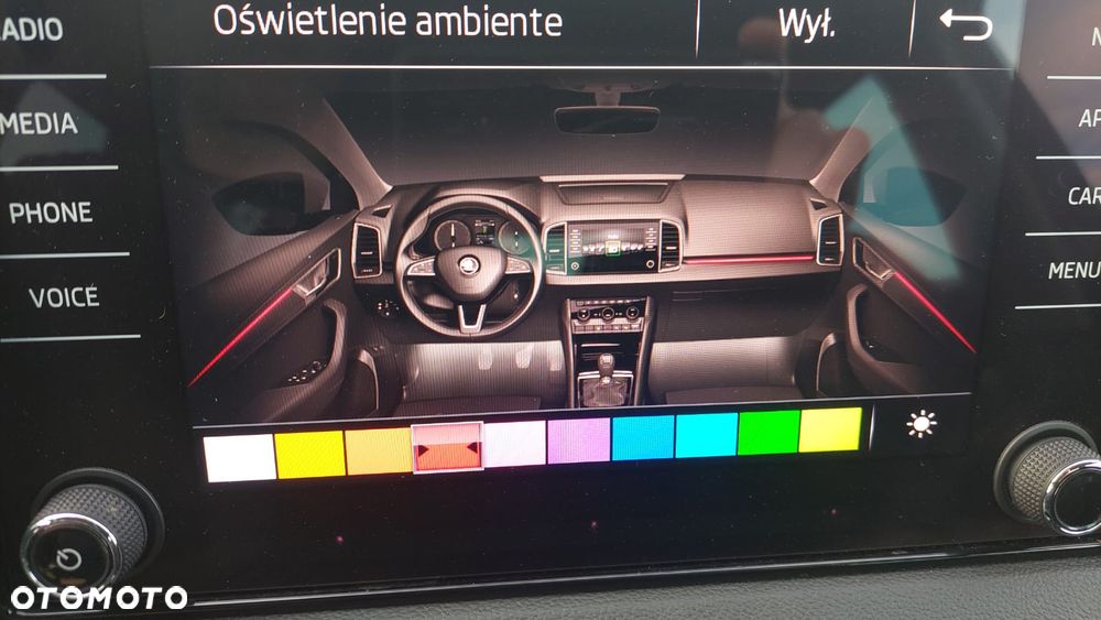 Skoda Karoq 2.0 TDI SCR 4x4 DSG Style - 11