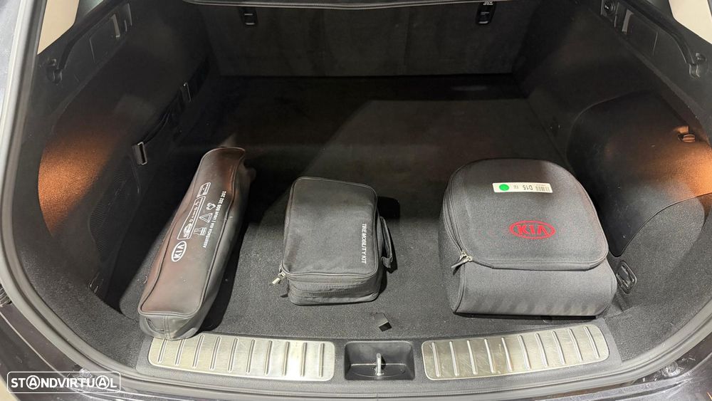 Kia Optima SW 2.0 CVVT PHEV - 28