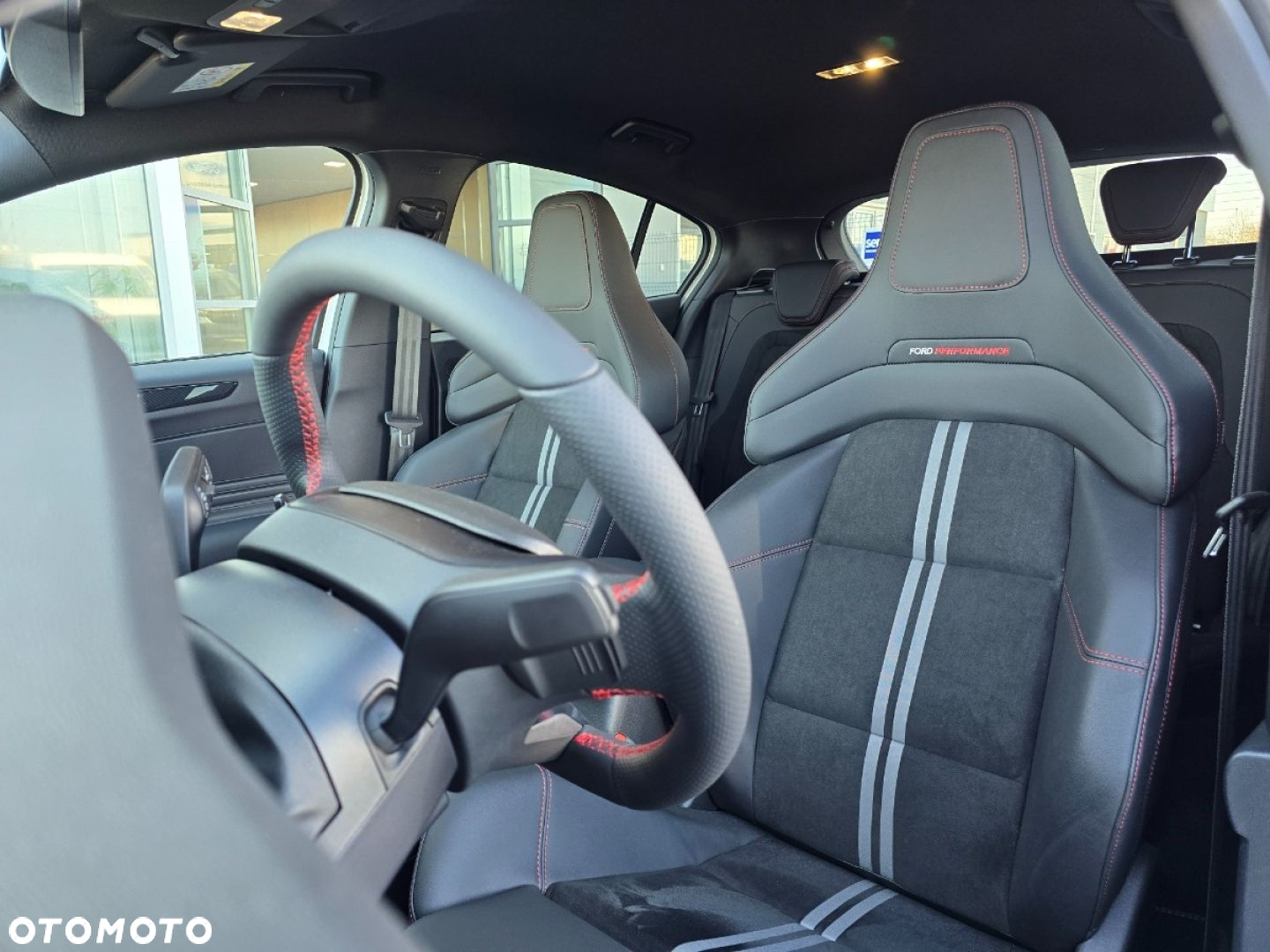 Ford Focus - 12
