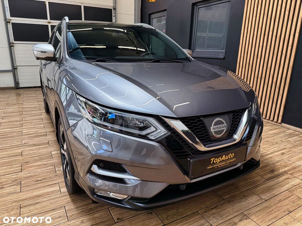 Nissan Qashqai 1.2 DIG-T Xtronic TEKNA+ - 4