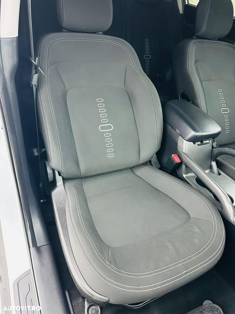 Kia Sportage 1.7 CRDI 2WD ISG Vision - 23