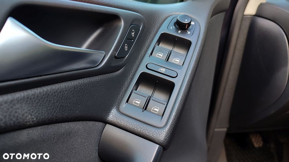 Volkswagen Golf 1.4 Edition - 30