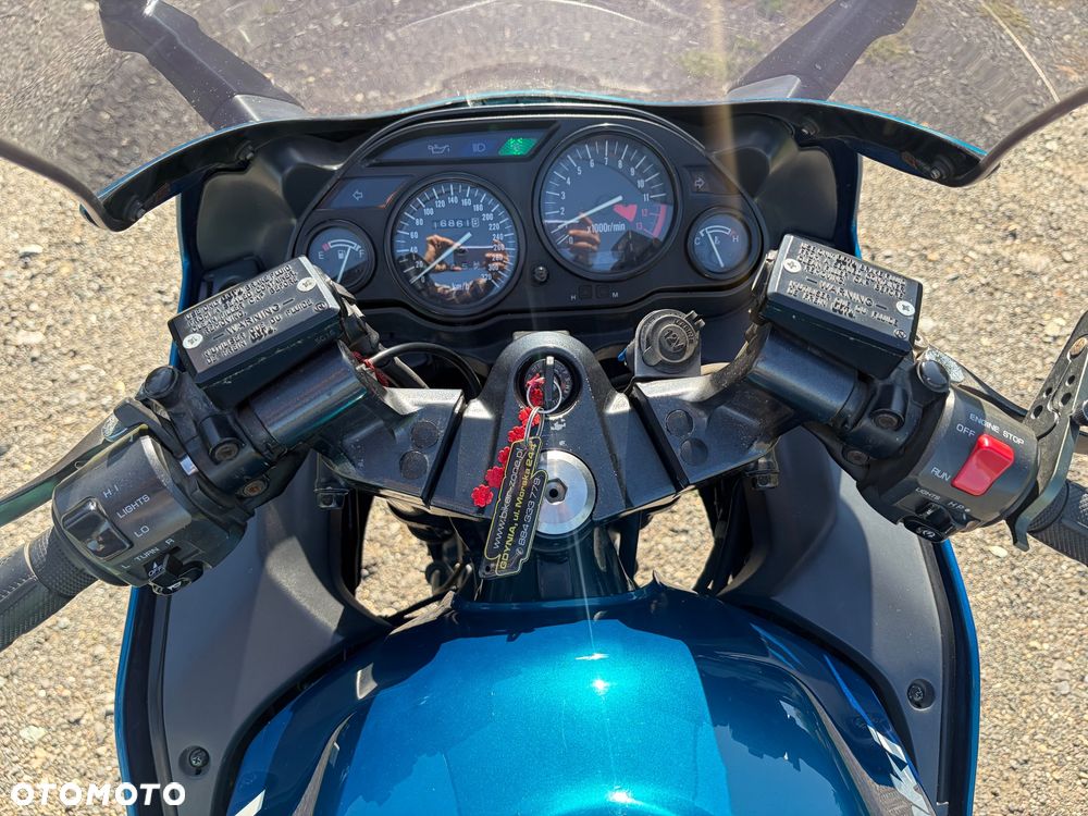 Kawasaki GPZ - 5