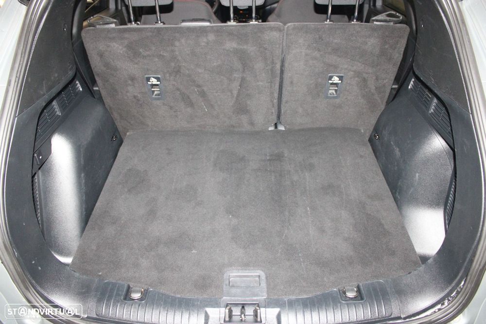 Ford Kuga 1.5 TDCi EcoBlue Titanium Aut. - 36