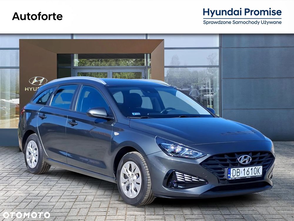 Hyundai i30 1.5 DPI Classic + - 8