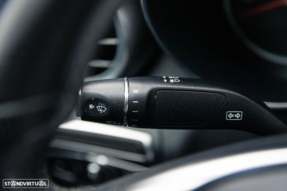 Mercedes-Benz C 180 BlueTEC AMG Line - 28