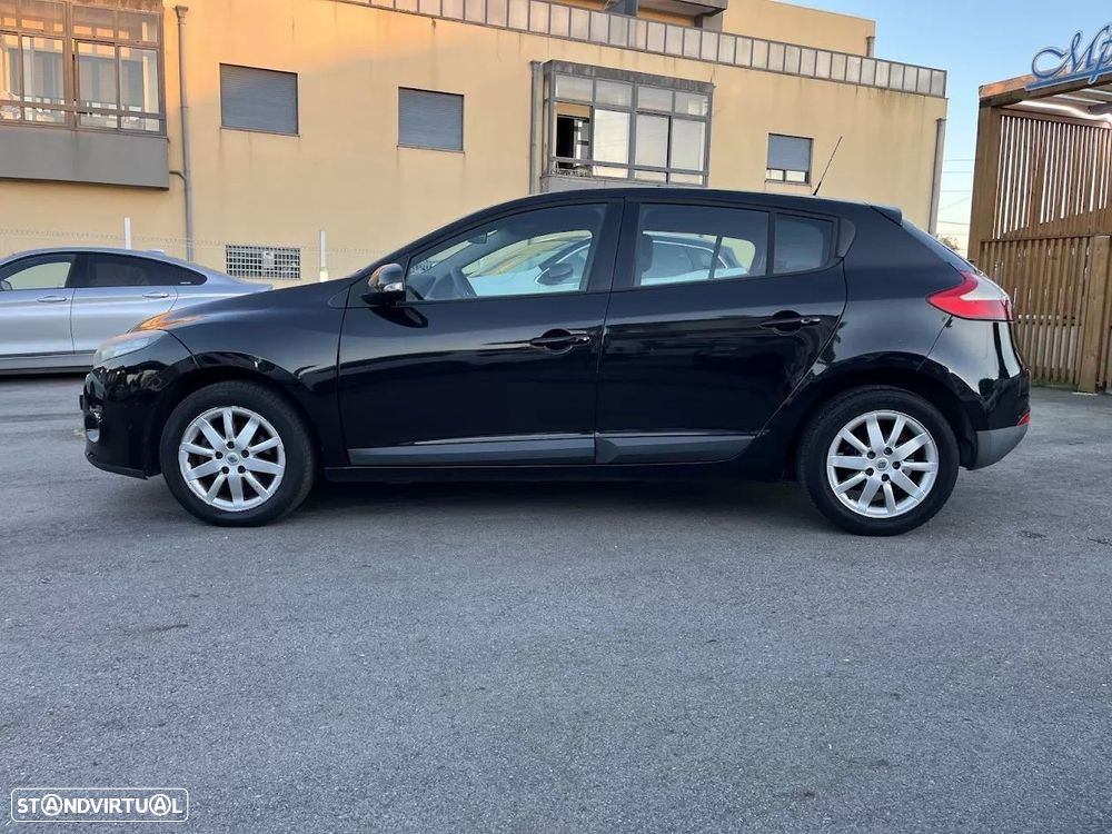 Renault Mégane 1.5 dCi Comfort SS - 8