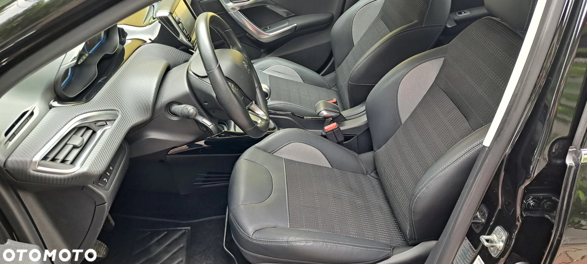 Peugeot 2008 - 15