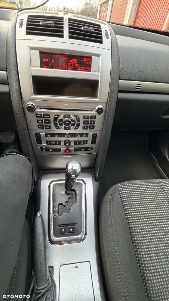 Peugeot 407 - 20
