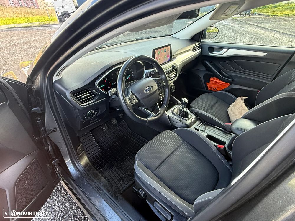 Ford Focus SW 1.5 TDCi EcoBlue Business - 13