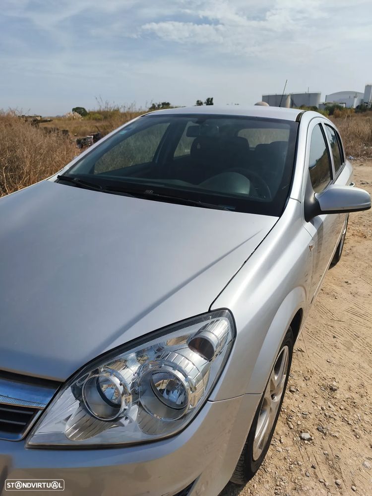 Opel Astra 1.3 CDTi Enjoy EcoFLEX - 6