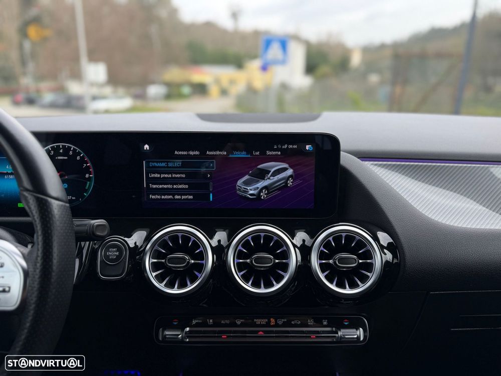 Mercedes-Benz GLA 250 e AMG Line - 36