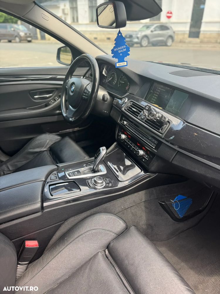 BMW Seria 5 525d Aut. - 10