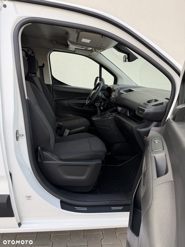 Toyota Proace City Verso 1.5 D-4D Business - 23