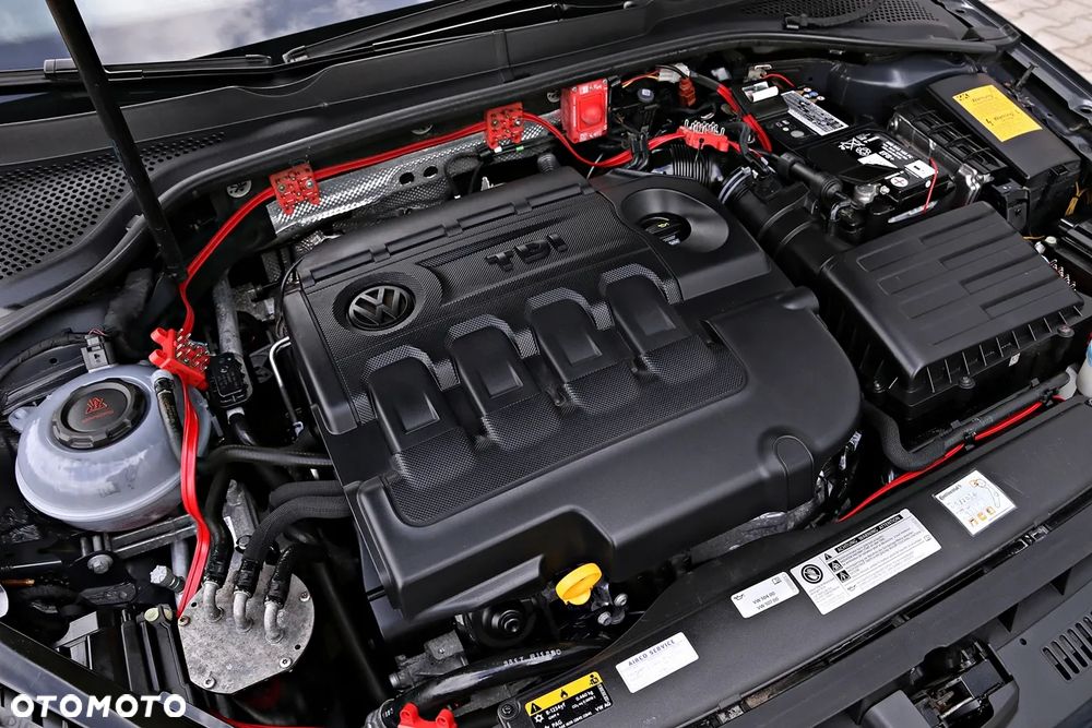 Volkswagen Golf GTD 2.0 TDI SCR DSG - 33