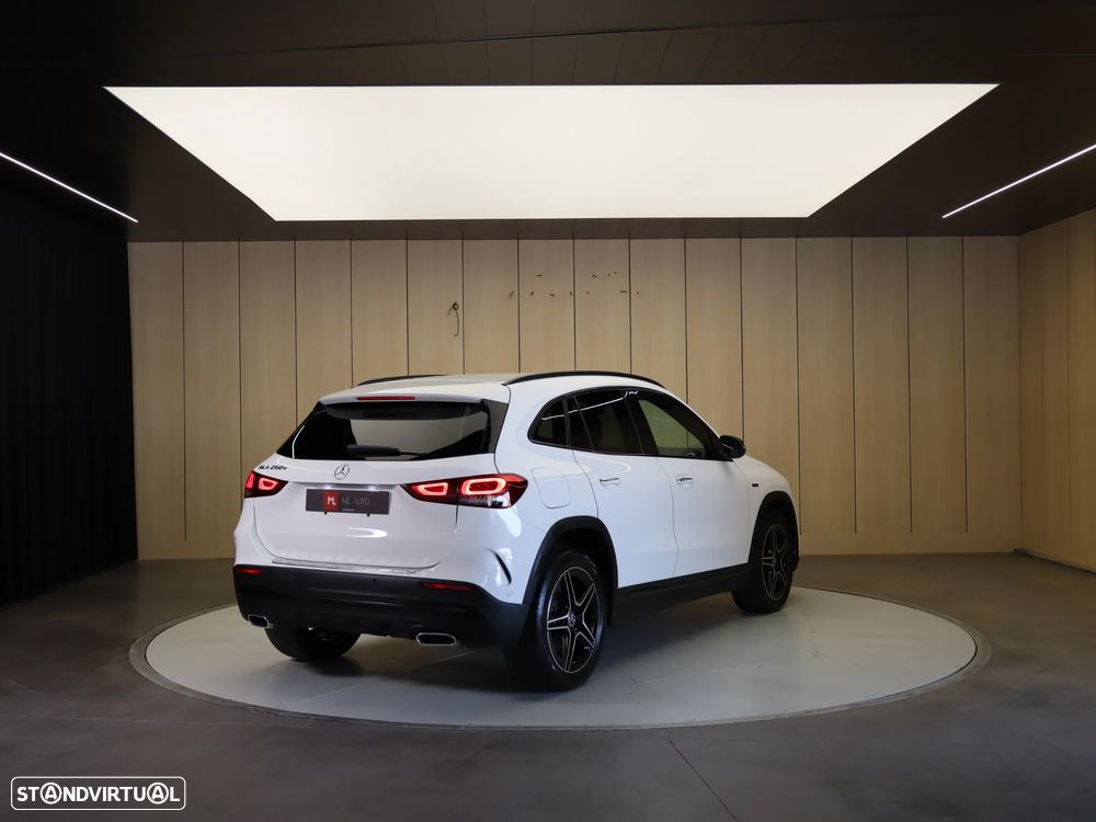 Mercedes-Benz GLA 250 e 8G-DCT AMG Line - 6