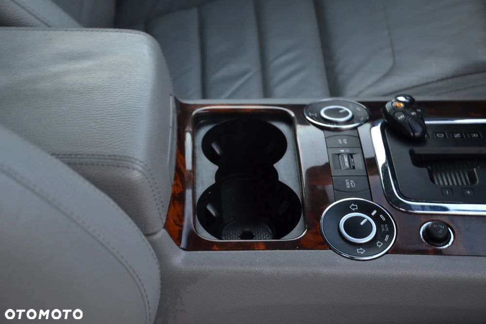 Volkswagen Touareg 3.0 V6 TDI DPF Tiptr - 11