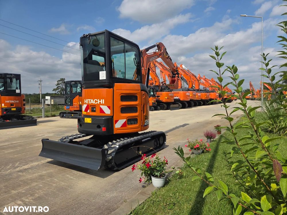 Hitachi ZX26U-6, 2023, 381h, CA NOU, CUPLA RAPIDA mecanica noua+3 cupe noi, Lama nivelare, inst picon pe brate, fara aer cond, latime 1,2m, ad sapare 3m, ridica 1,7t, masa operationala 2,7t, posibil leasing 4 ani-PROMOTIE 32.900 EUR+Tva - 8