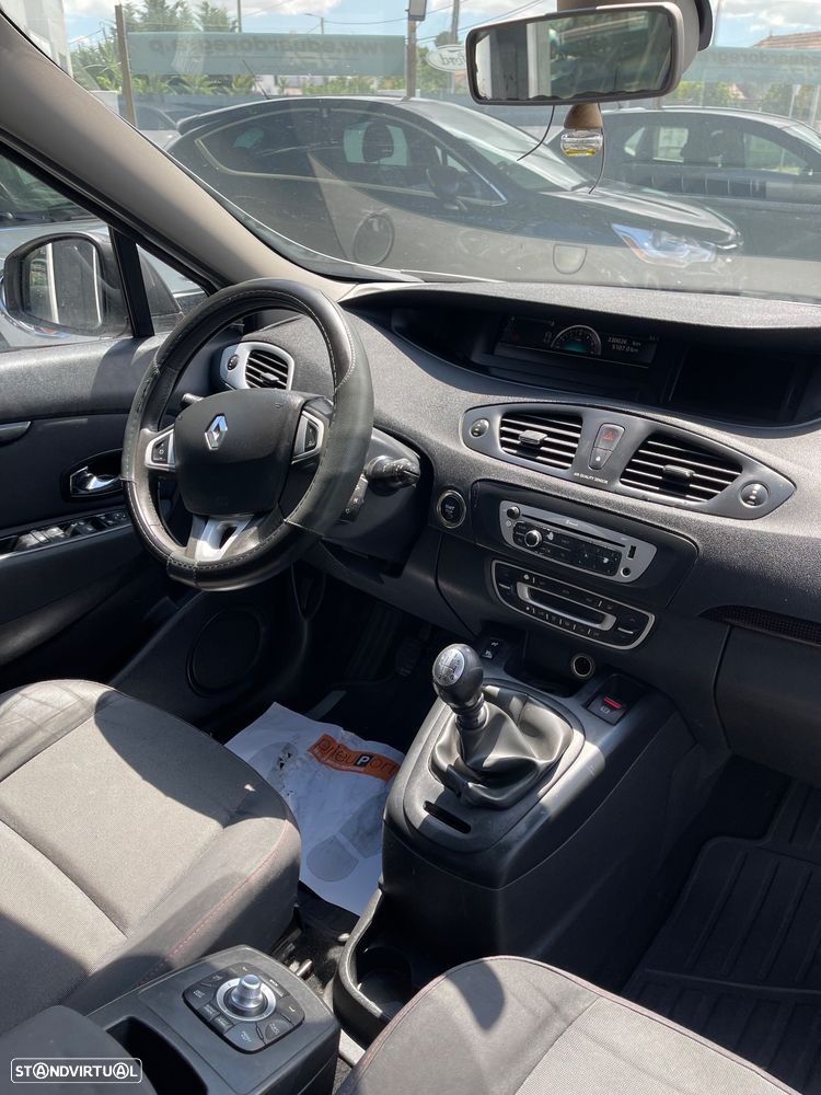 Renault Grand Scénic Energy dCi 130 Start & Stop Bose Edition - 6