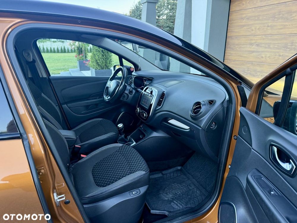 Renault Captur ENERGY TCe 90 Start&Stop Luxe - 21