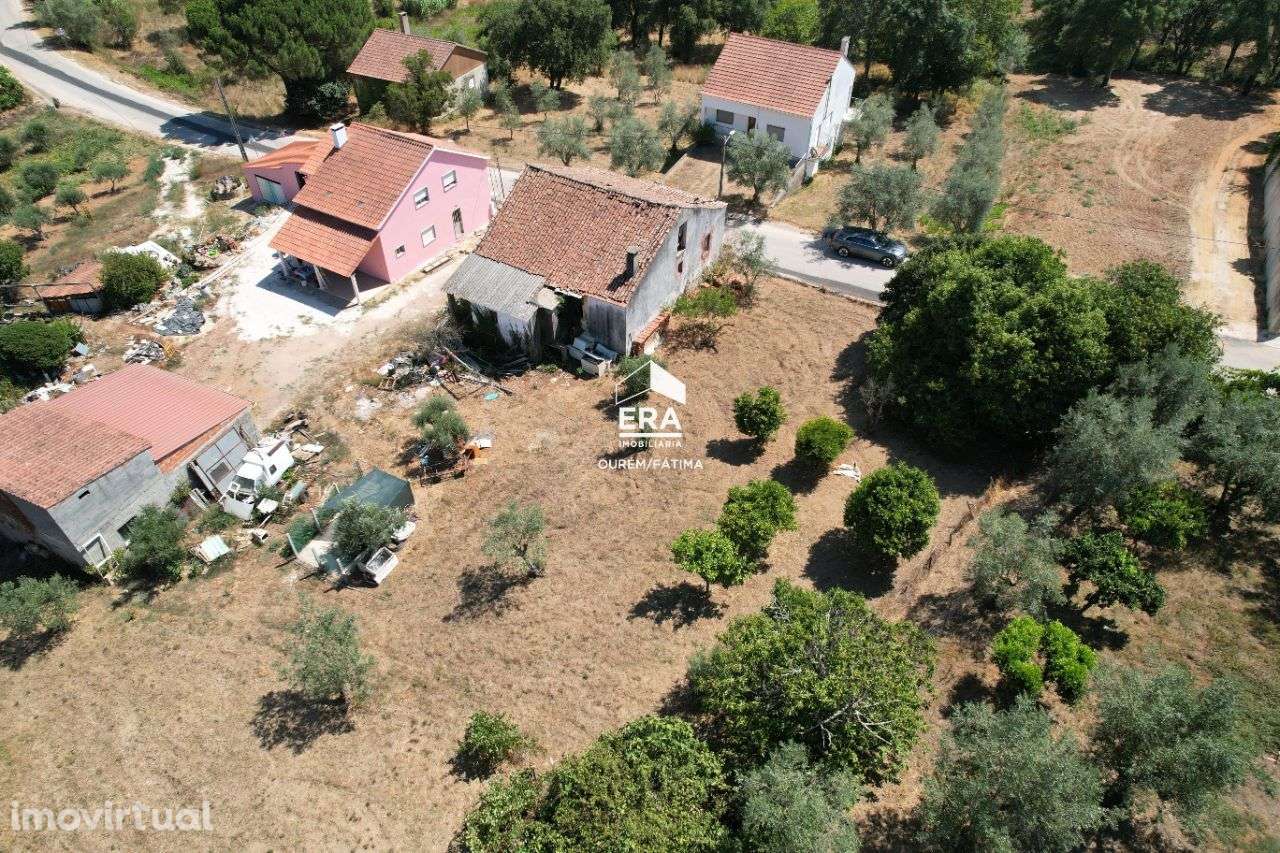 Moradia T4 em Águas Belas, Ferreira do Zêzere! - Grande imagem: 3/14