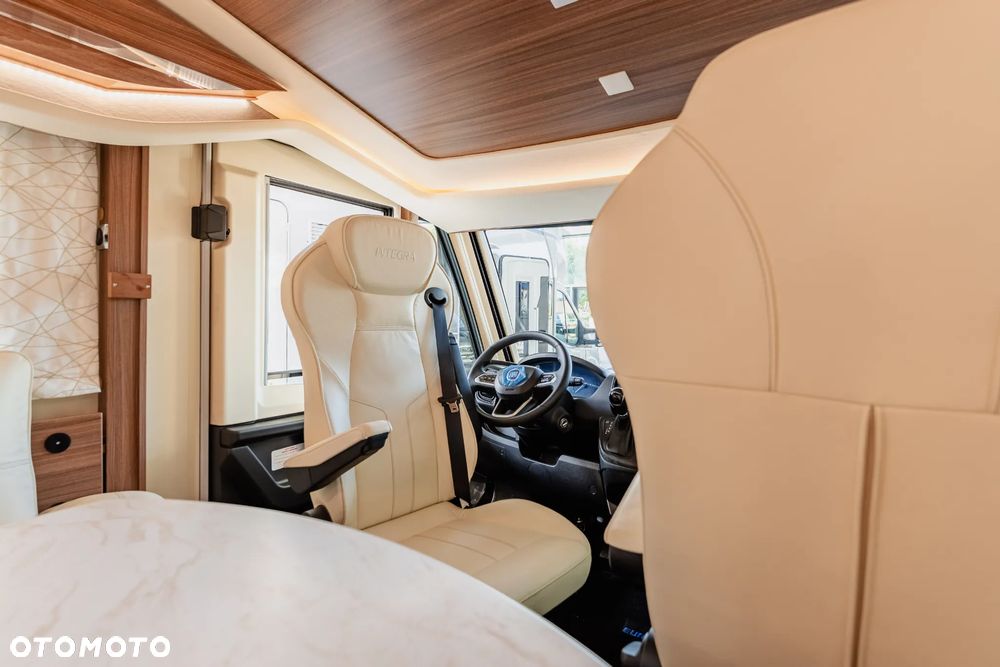 Eura Mobil 890 QB - 21