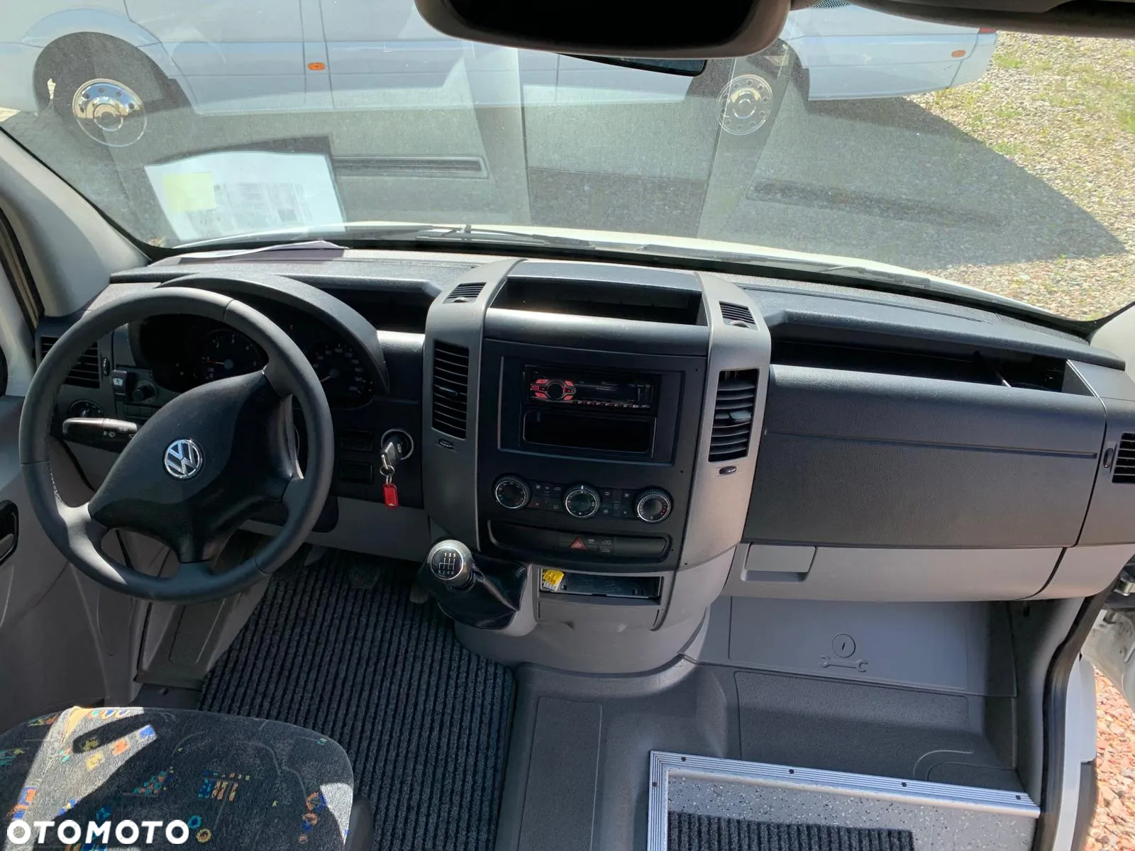 Volkswagen Crafter- 24 Miejsca - 13