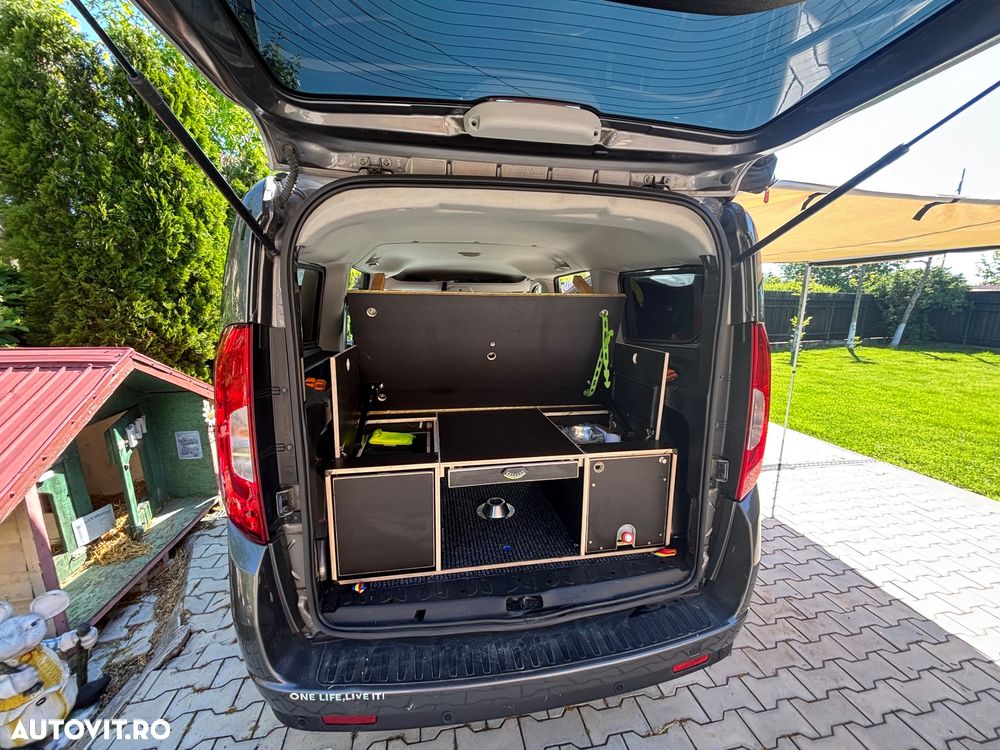 Fiat Doblo Combi 1.3 Mjet 95 CP Maxi Confort - 31