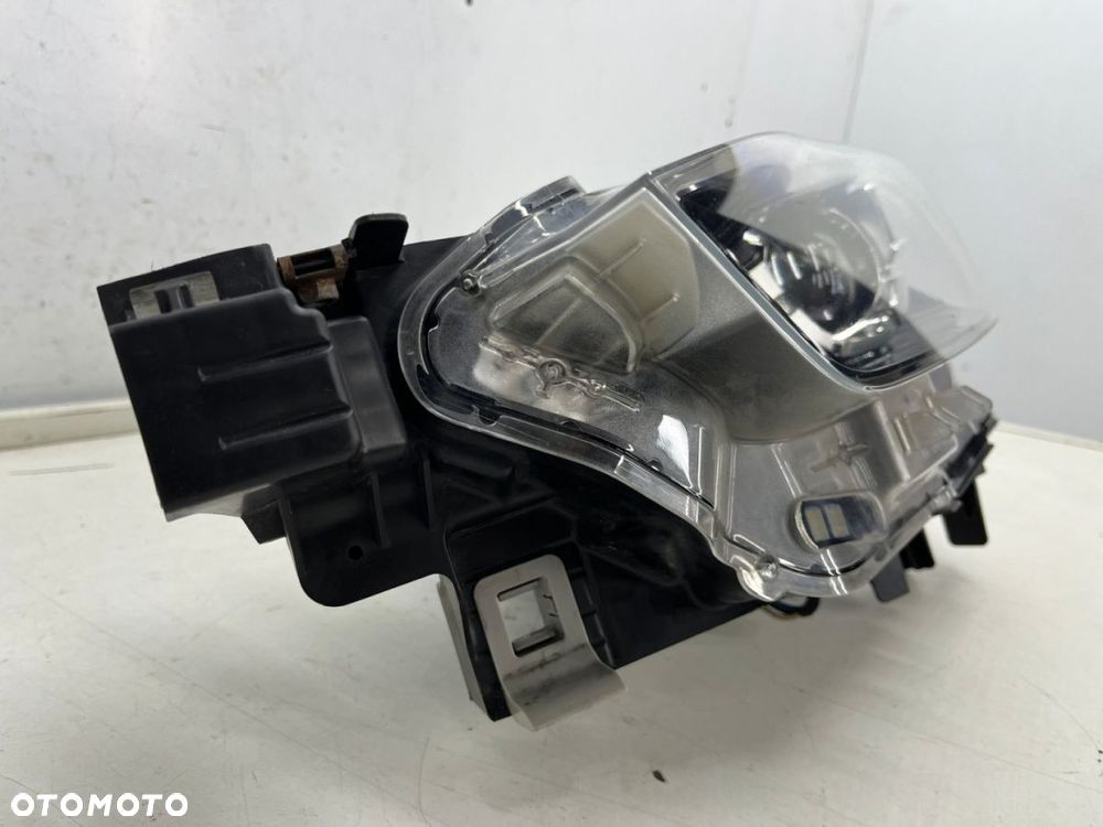 Lampa reflektor Mazda CX3 CX-3 14-21r. lewa przednia SOCZEWKA lewy przód zwykła d10e-51040 - 2