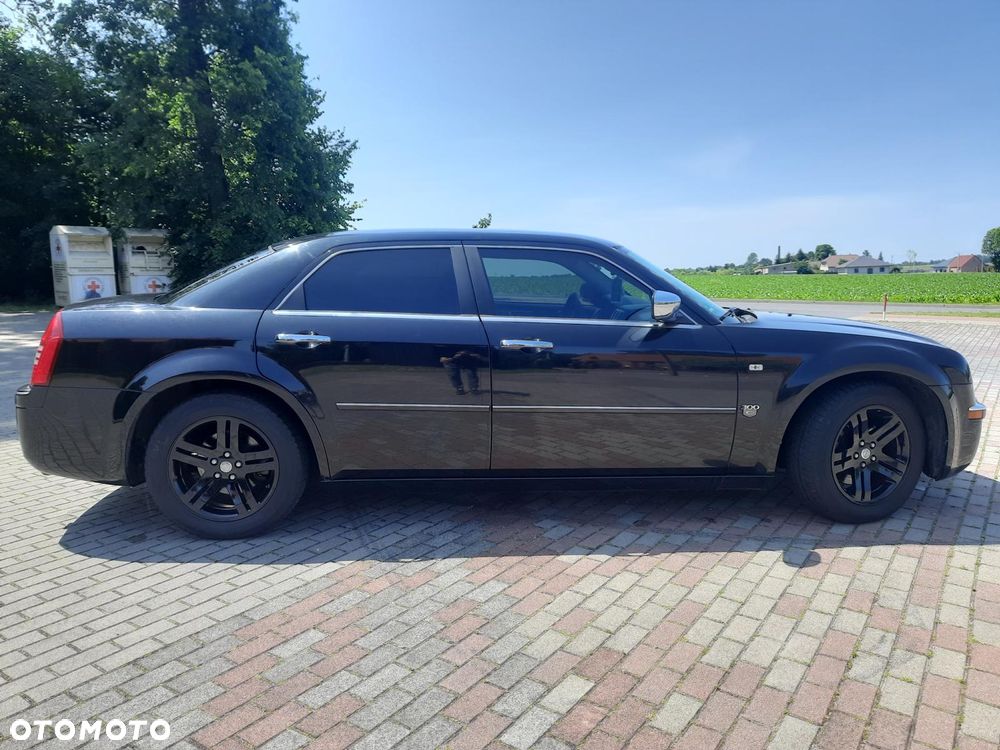 Chrysler 300C 3.0 V6 CRD - 8