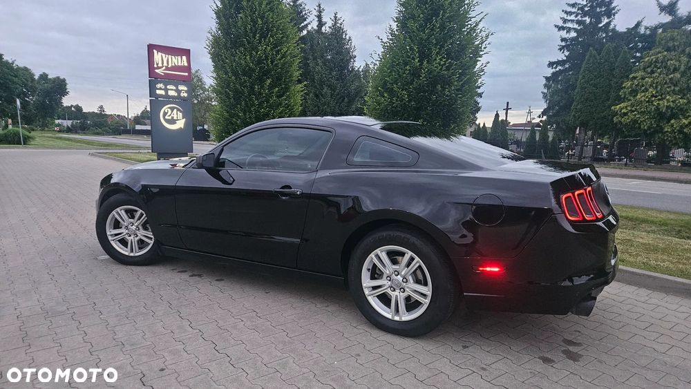 Ford Mustang 3.7 V6 - 4