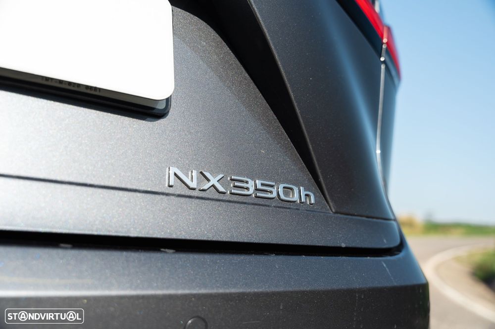 Lexus NX 350h Executive Plus - 18