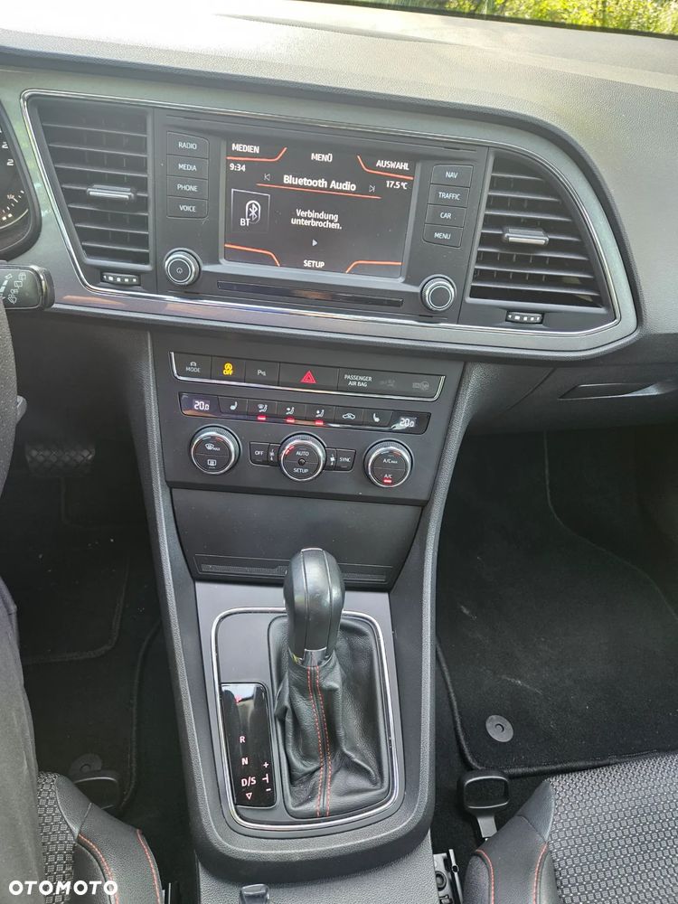 Seat Leon 2.0 TDI DPF Start&Stop DSG FR - 22