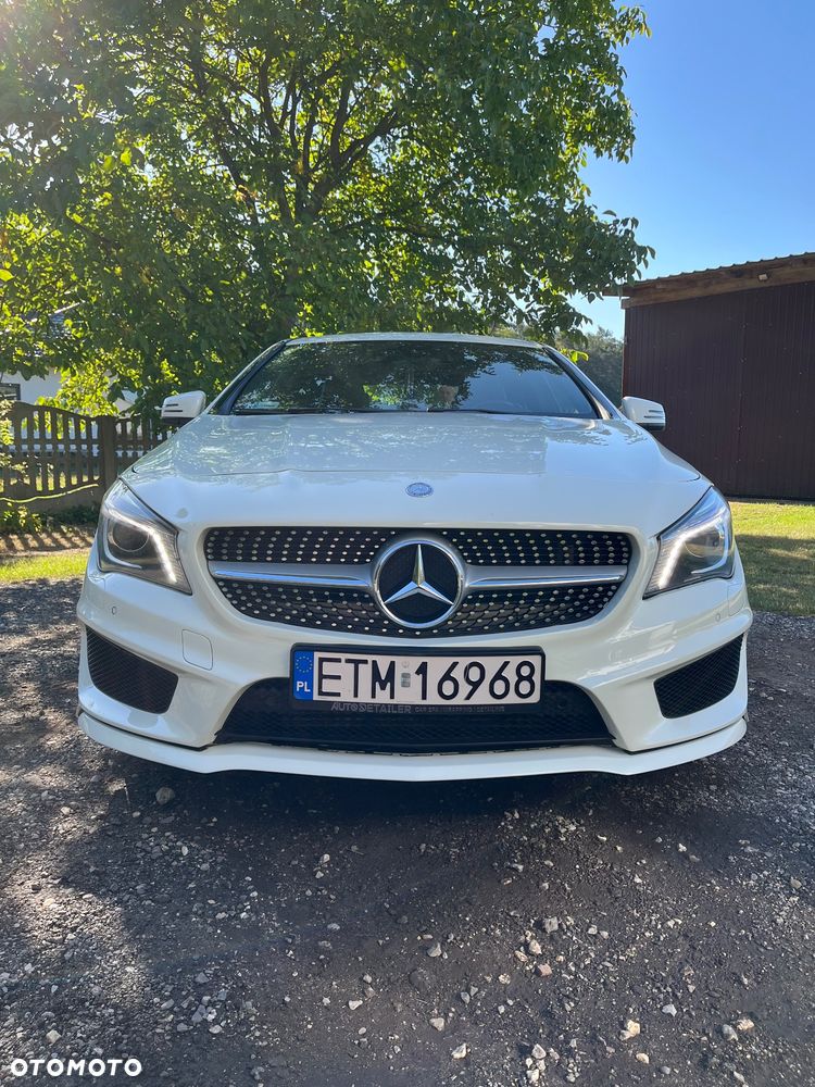 Mercedes-Benz CLA 200 7G-DCT AMG Line - 6