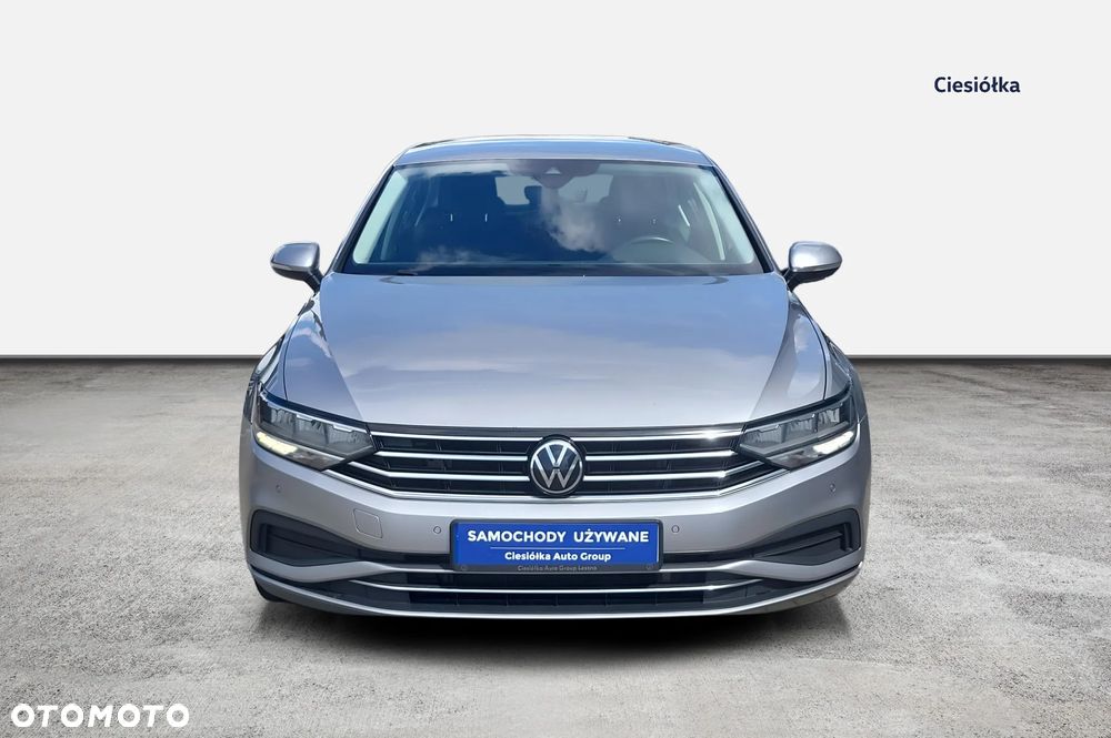Volkswagen Passat 2.0 TSI Business DSG - 12