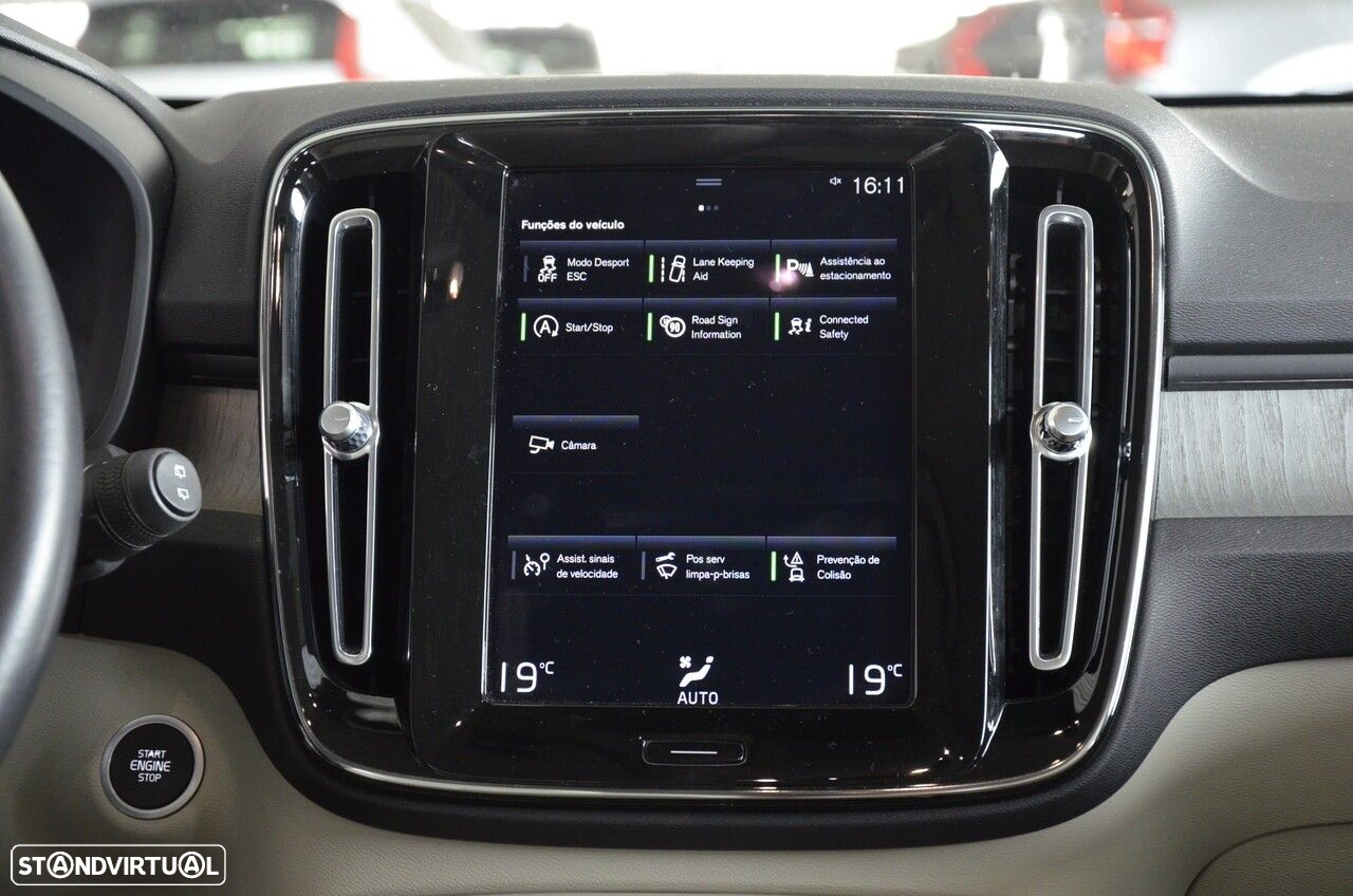 Volvo XC 40 1.5 T2 Inscription Geartronic - 23