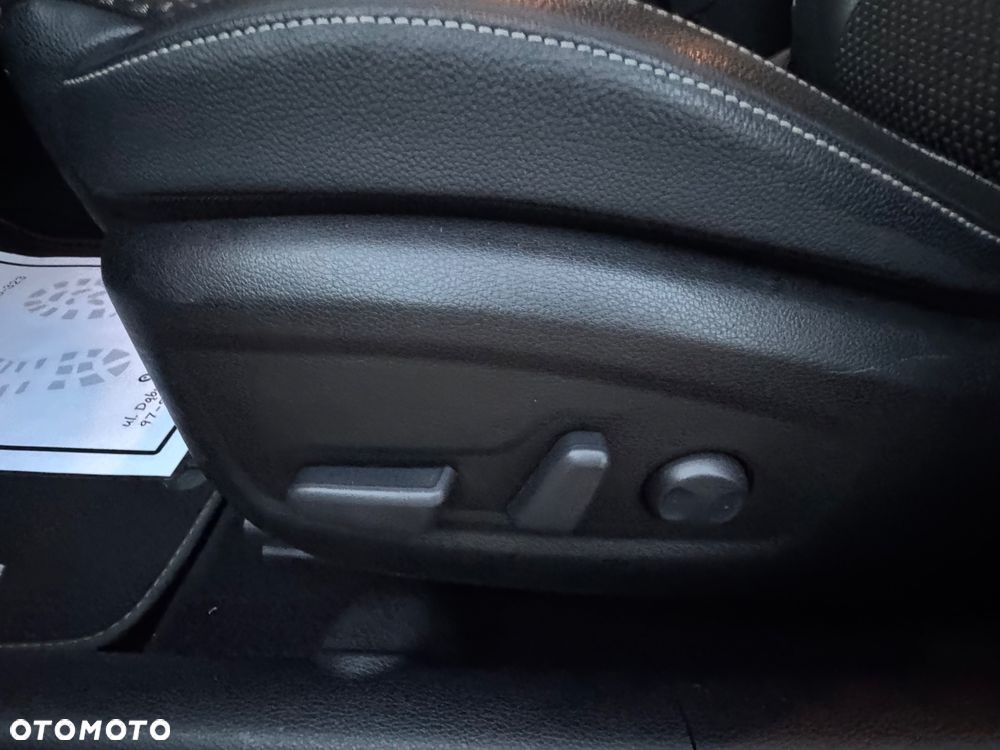 Kia Ceed - 35