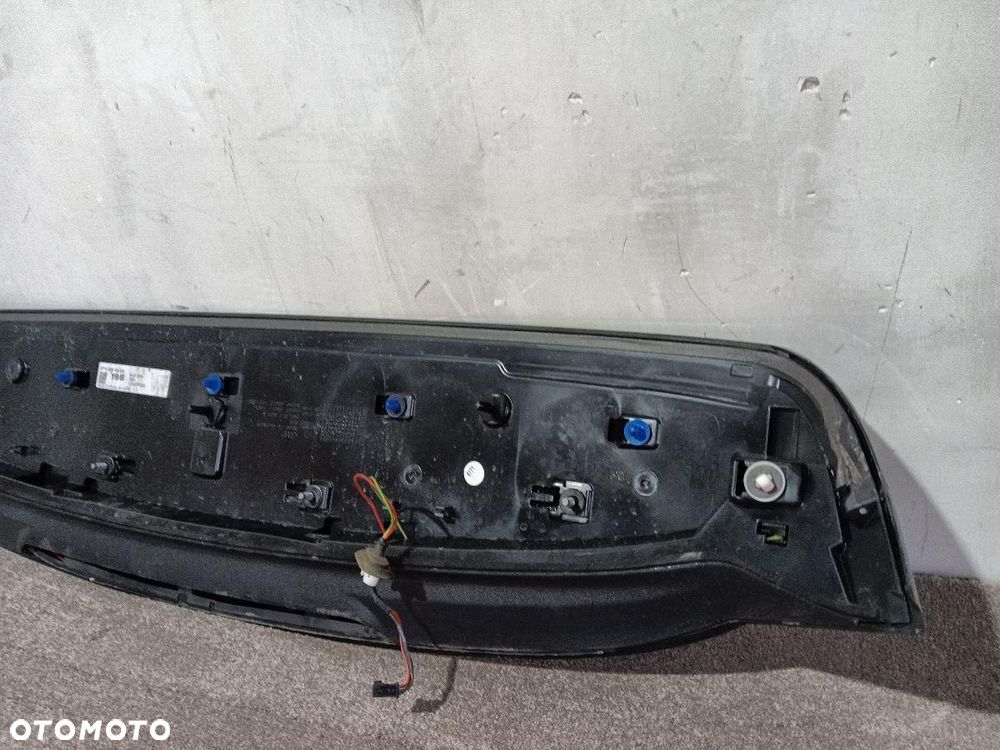 LOTKA KLAPY TYŁ TYLNA AUDI A3 8V SPORTBACK 8V4827933 - 5
