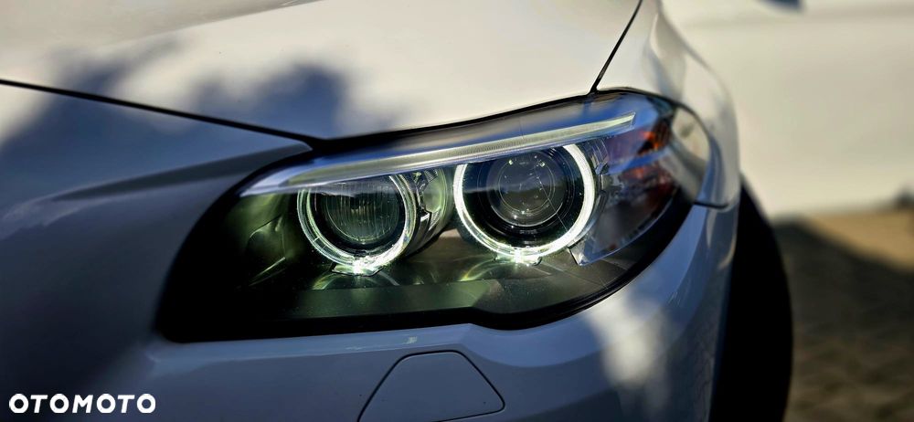 BMW Seria 5 530d xDrive Luxury Line - 15