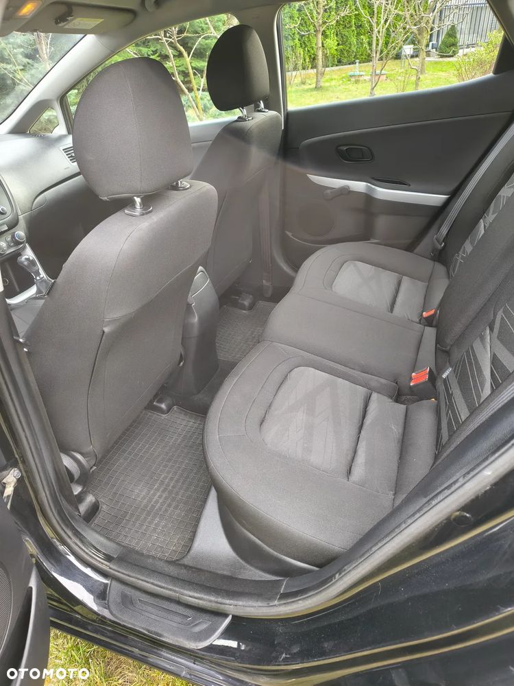 Kia Ceed 1.6 GDI L - 13