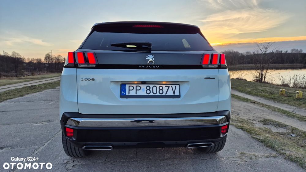 Peugeot 3008 2.0 HDi Premium - 4