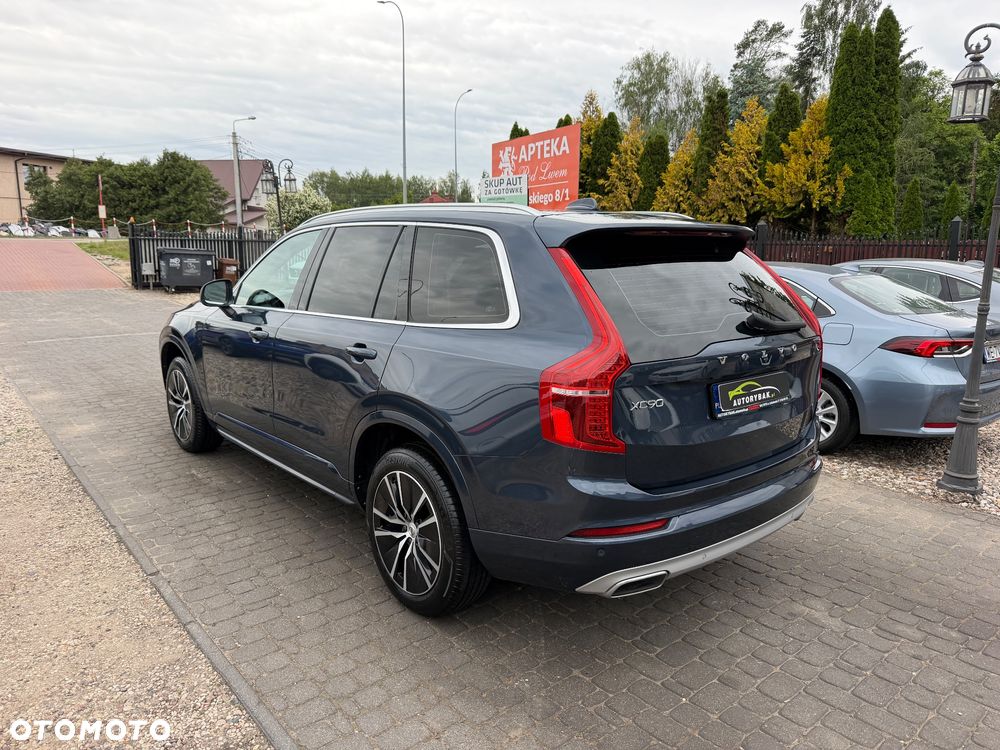 Volvo XC 90 B5 D AWD Momentum Pro - 36